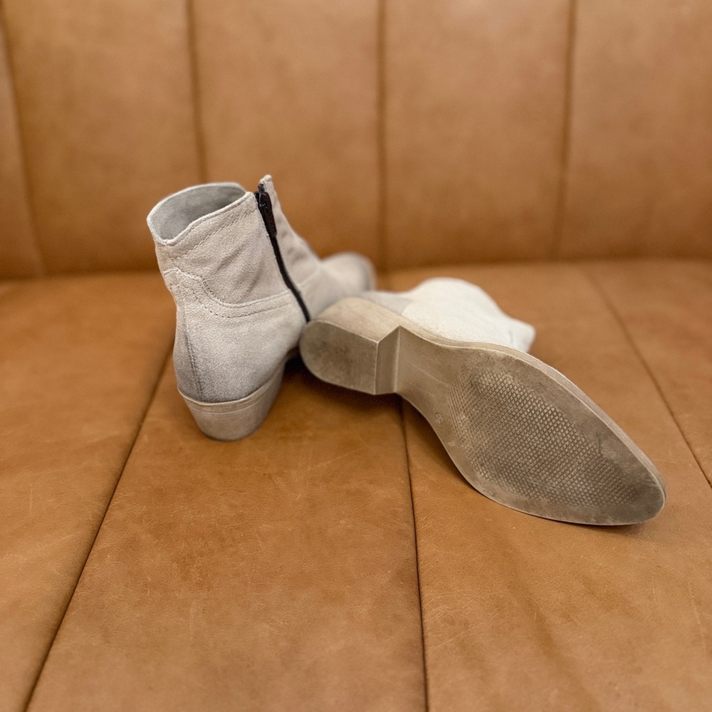 Vera Pelle Light Gray Beige Suede Leather Ankle Booties - Picture 3 of 4